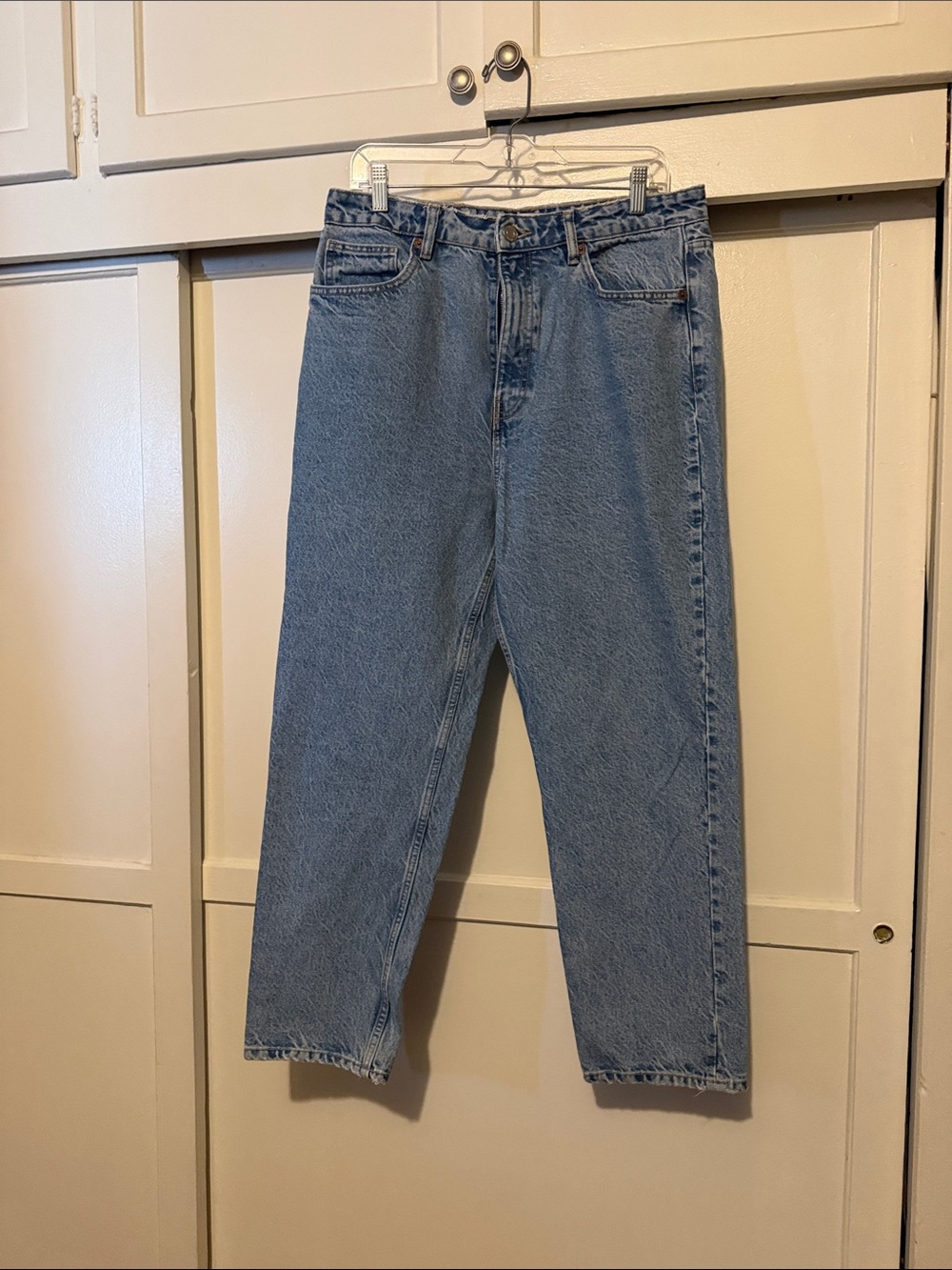 Zara Women's Straight-Leg Jeans in Light Blue
